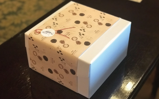 シフォンケーキ プレーン 1ホール 20cm 喫茶ウオッチ こだわり 卵 冷蔵 冷蔵便 クール便 てづくり 手作り 喫茶店 ふわふわ しっとり ケーキ 菓子 お菓子 スイーツ スウィーツ 人気 リピーター お取り寄せ 高知 四万十 しまんと