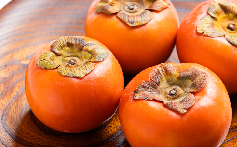 歯ごたえ抜群！次郎柿 5kg くだもの 果物 フルーツ 柿 かき カキ 5きろ 5キロ 美味しい 栄養 高知県 香南市 nm-0004