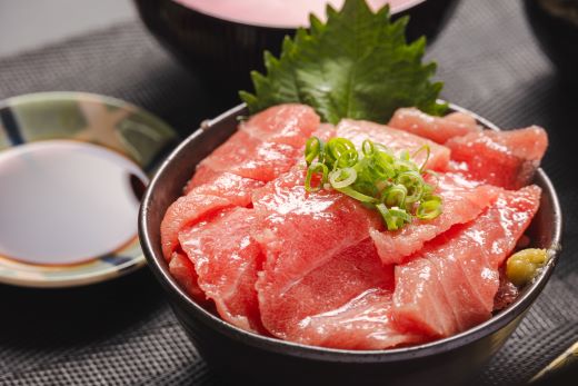 中トロ 定期便 2回 約250g 2冊 養殖 本マグロ 合計1kg Woo-0022 【2回定期便】 約250g×2柵