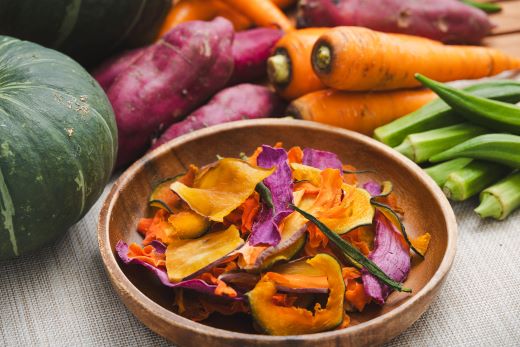 野菜チップス 6袋 紫いもチップス 1袋 サツモイモチップス 1袋 合計8袋(210g) 香南くろしお園 ke-0003