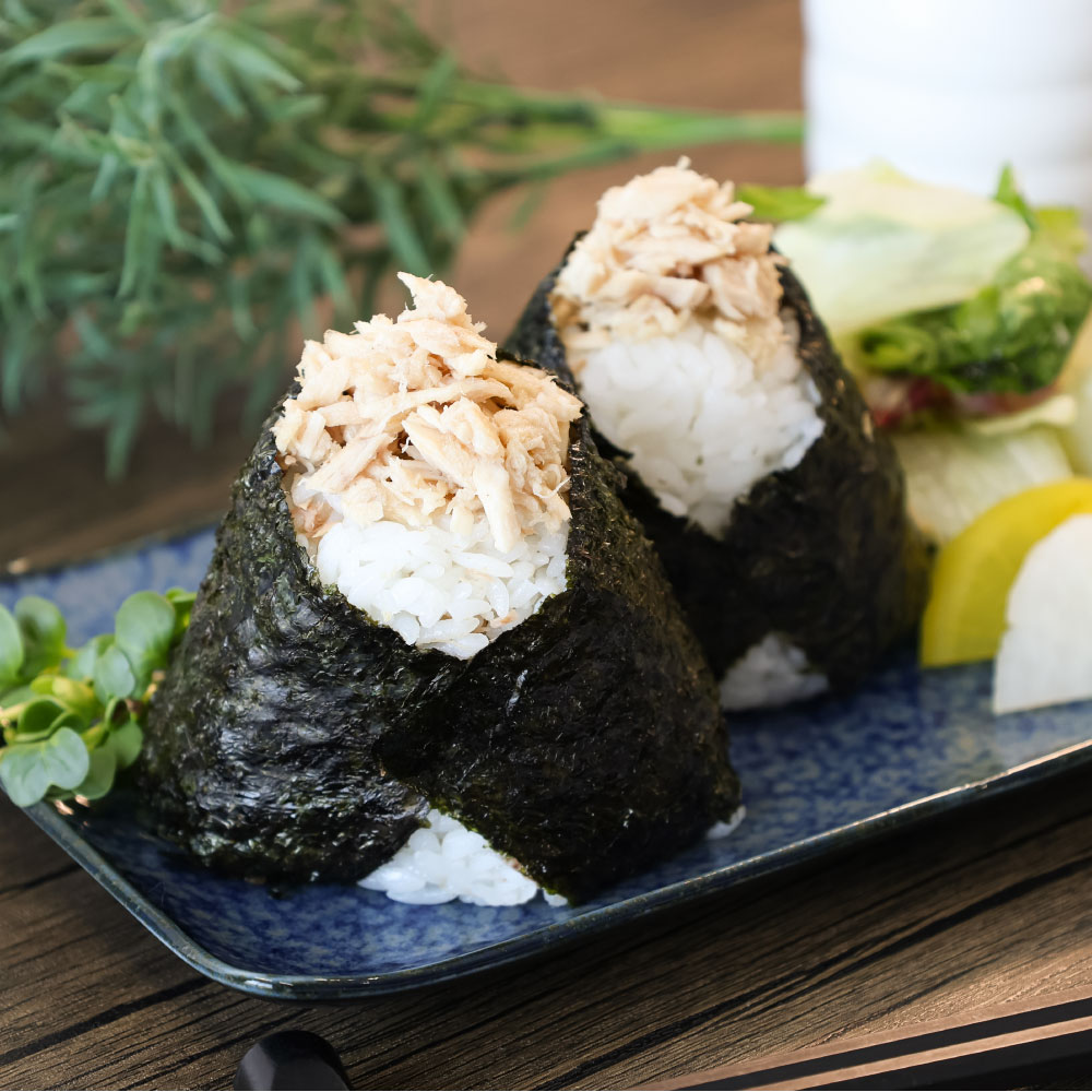 ツナ パウチ ノンオイル マグロの水煮 100g×1パック パックマグロ まぐろ 常温保存 ストック 備蓄 おにぎり サラダ パスタ 防災 非常食 保存 長持ち 便利 アウトドア キャンプ 加工品 高知 田野町 ツナ缶 無添加