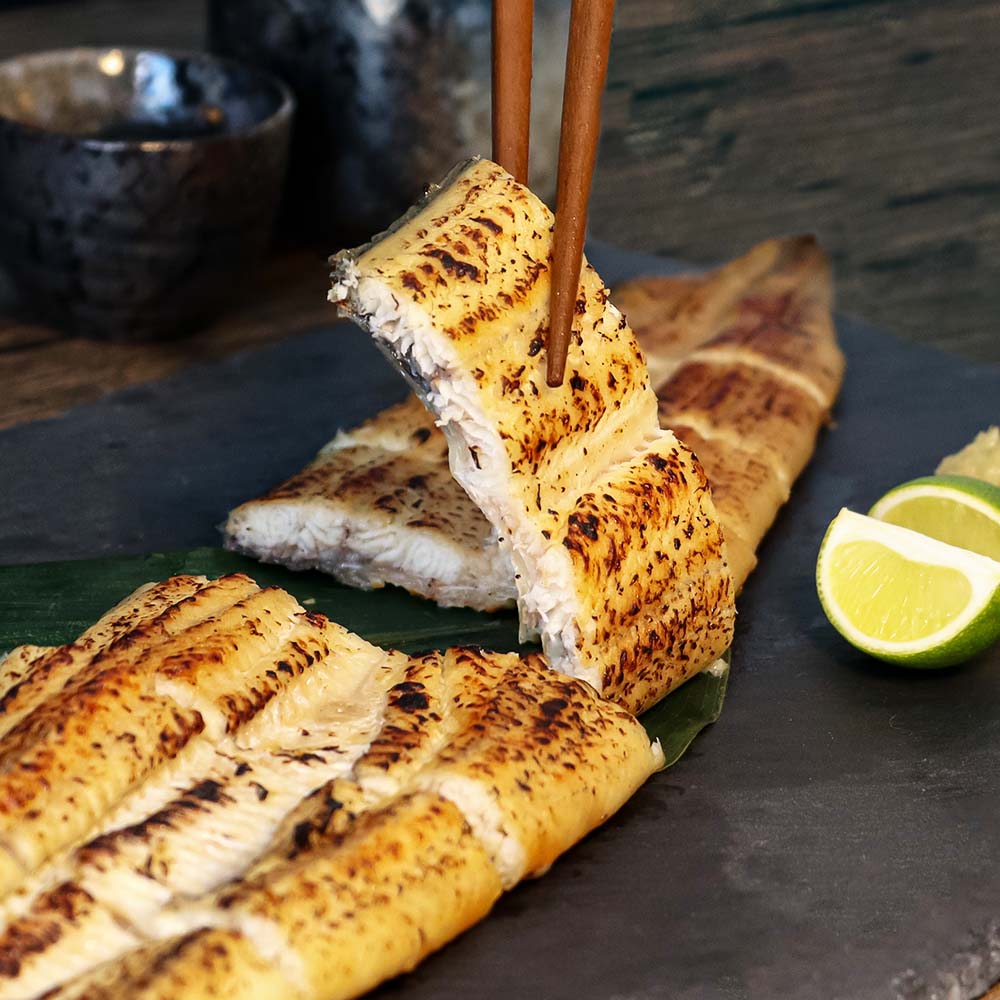 鰻 きざみうなぎ(80g×6P)+白焼き1尾 カット済み 蒲焼 蒲焼き かば焼き 刻み 鰻 ウナギ ふっくら おいしい おかず お茶漬け 惣菜 養殖 国産 簡単 調理済み お取り寄せ ひつまぶし うな丼