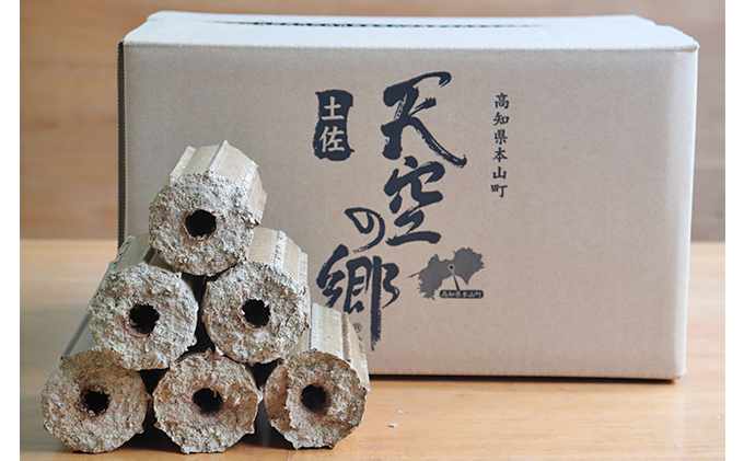 土佐天空の郷のもみ殻使用　薪として使えるもみのひ（モミガライト）20kg入り1箱