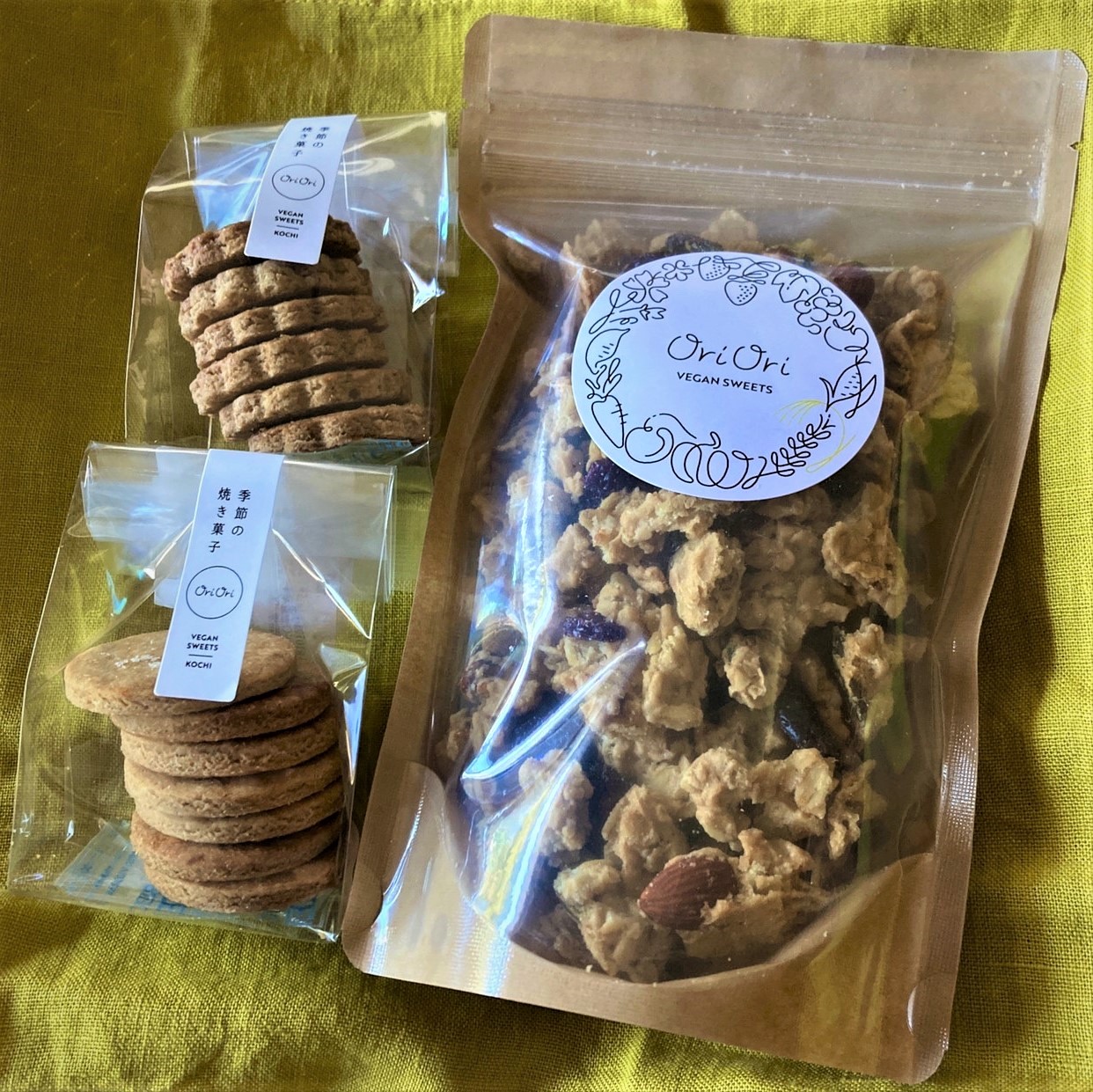 zm904米粉のグラノーラと焼き菓子セット