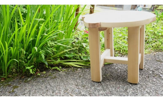 どんぐりイス 1脚 受注生産 スギ材 スツール いす 椅子 手作り 木製 ハンドメイド F6R-032