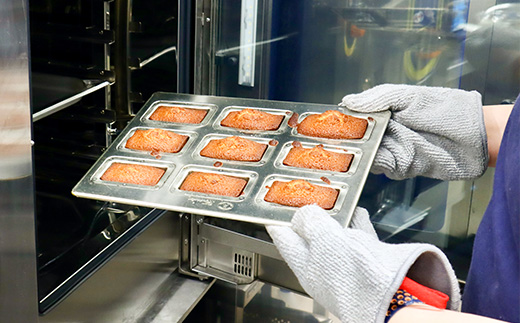 土佐ジロー卵の米粉フィナンシェ（５個）