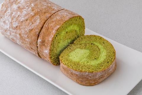 0130401池川茶園の茶畑ロールケーキセット（煎茶・ほうじ茶）