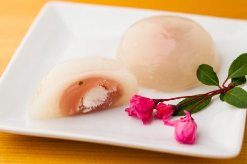 0130402池川茶園のお手軽スイーツセット-1　 （ロールケーキ　煎茶）+（ぷるぷるみずもち）