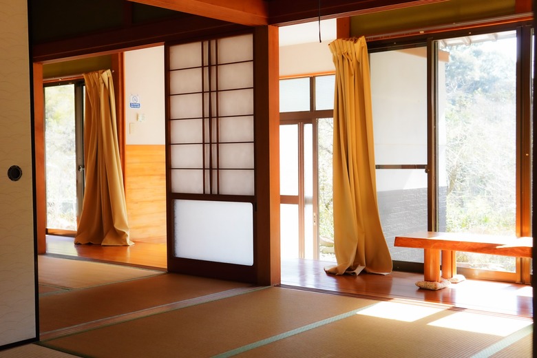 【 一棟貸し 】 田舎暮らし を 体験できる ゲストハウス 「 おやまどり 」 宿泊券 ( ゲストハウス 民宿 宿泊券 高知県 中土佐町 )