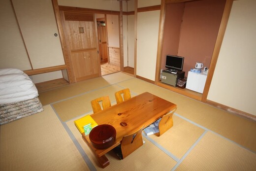 【 大自然で深呼吸 】 四万十源流の里 宿泊券 ( 本館 ２名様分 )  高知 四万十 源流 宿泊 観光 自然 チケット 旅行券