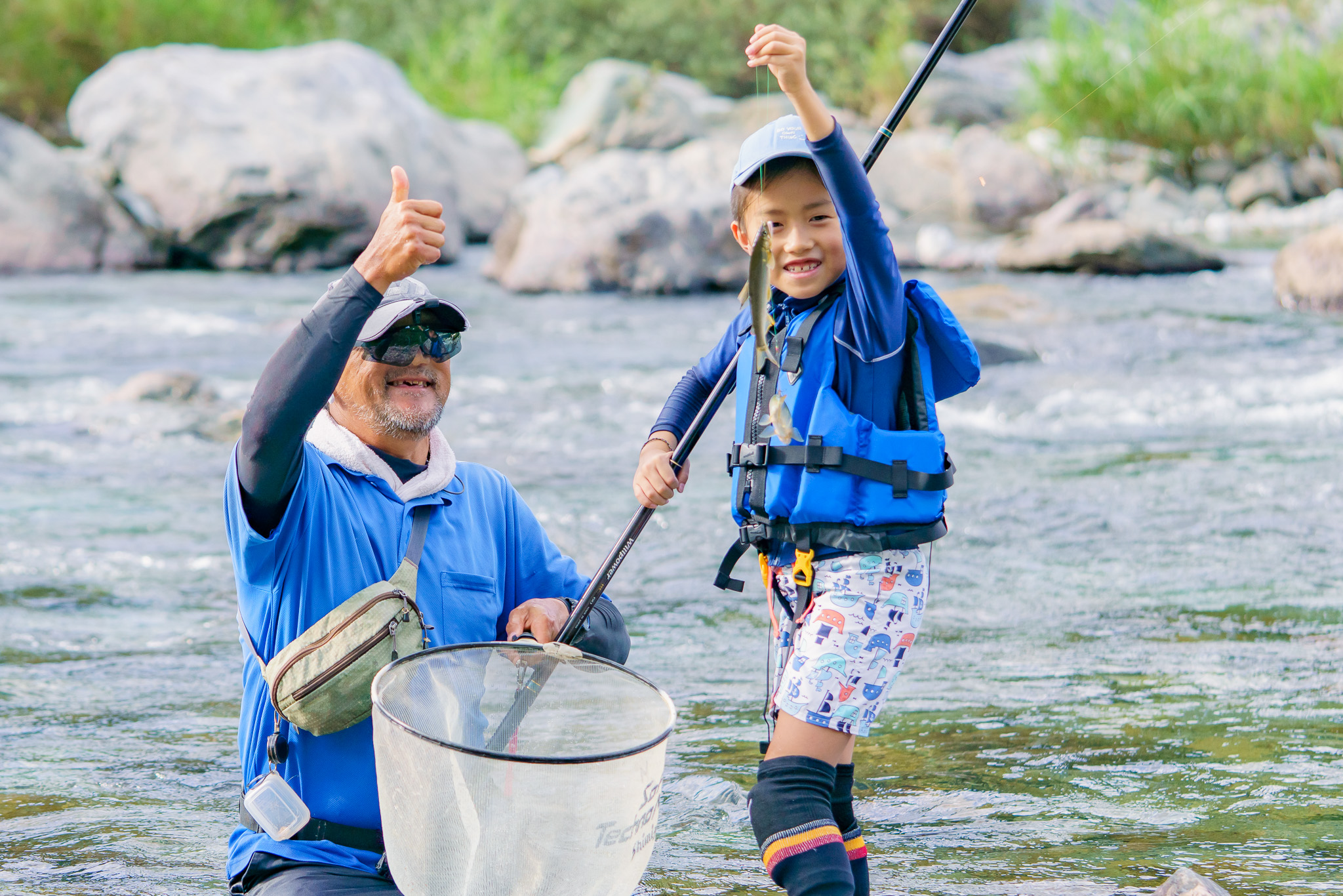 【大人1名用】手ぶらでOK！仁淀川で鮎の友釣り体験（ガイド付）