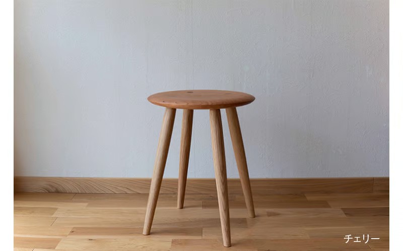 【台数限定／チェリー】家具職人のmatthew スツール イス 椅子 ラウンド 丸型 ガーデンチェア おしゃれ ウッド ＜5～6ヶ月程度で発送＞