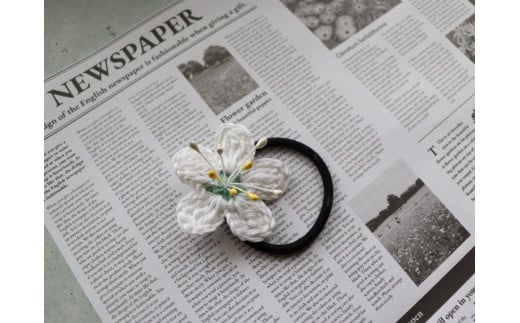 朝ドラらんまんモデル 牧野博士が愛した花 バイカオウレンのアクセサリー3種 ヘアゴム ヘアピン ブローチ 3個（各1個）