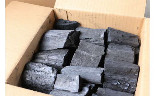 梼原町越知面産 木炭11kg（5.5kg×2箱）