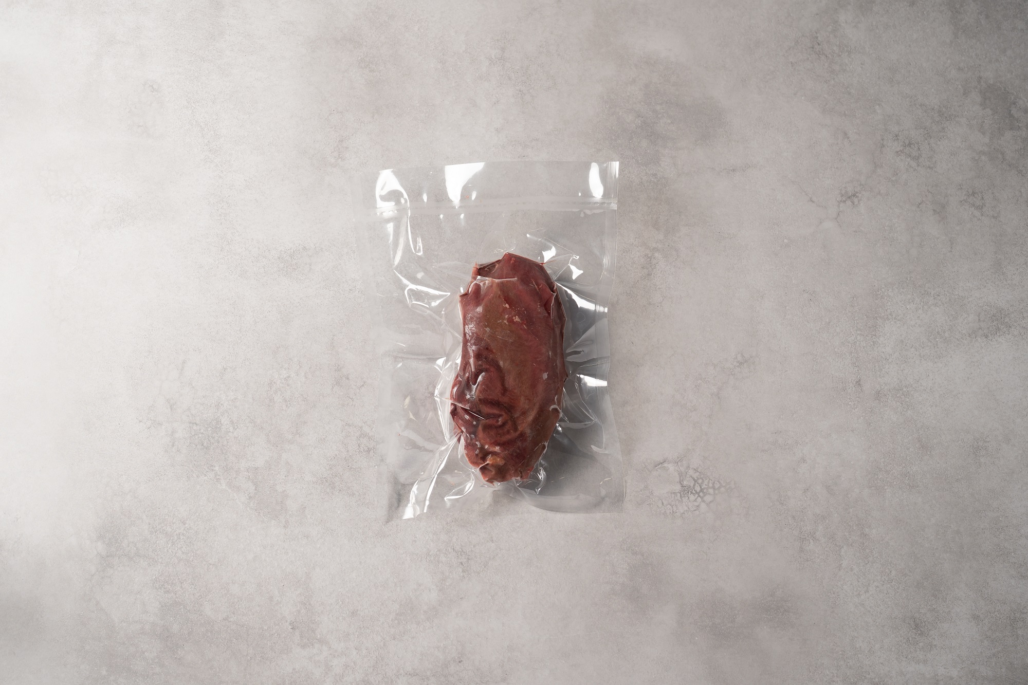 四国カルストの麓で育った鹿モモ肉（400g×3P）　ジビエ お手軽 おつまみ 鹿 シカ 獣 贈答