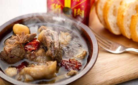 【年明けより発送開始！】四国カルストの麓で育った猪アヒージョ缶・猪カルパスセット ゆすはらジビエの里 ジビエ お手軽 おつまみ ボタン肉 いのしし イノシシ 獣 贈答 加工食品