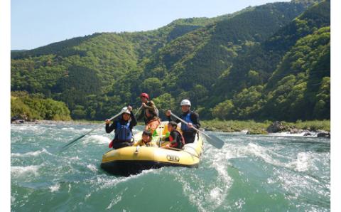 【半日ツアー】四万十川の絶景と急流を体験！四万十川ラフティングツアー　大人2名／Mng-07
