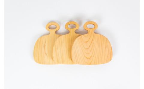 まあるく優しい木製カッティングボード（台形 小３枚セット）／Ole-16
