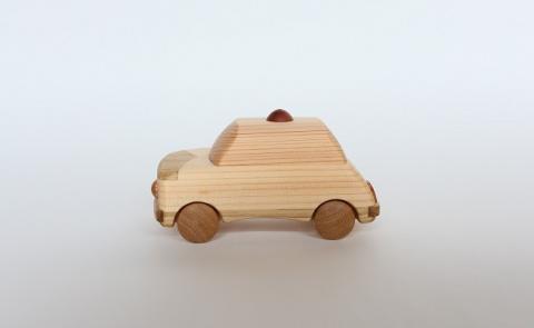 かわいくて「キュン」とくるインテリアおもちゃ「パト」／Ole-21