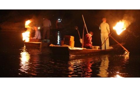 炭火の蒲焼ウナギ2尾＆幻の栗焼酎ダバダ火振り／Esg-22