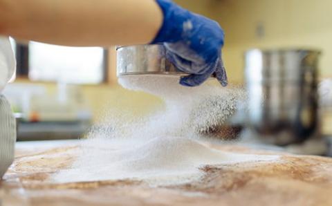 高知県産ゆずを使った爽やかレアチーズケーキ　6号ホール／Gbn-43