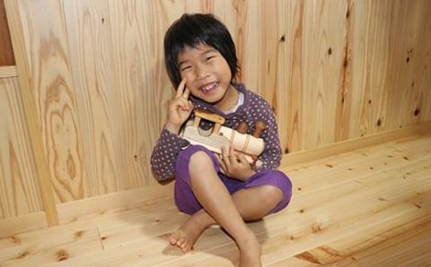 輝く機関車「陽太丸（ひなたまる）」／Ole-23