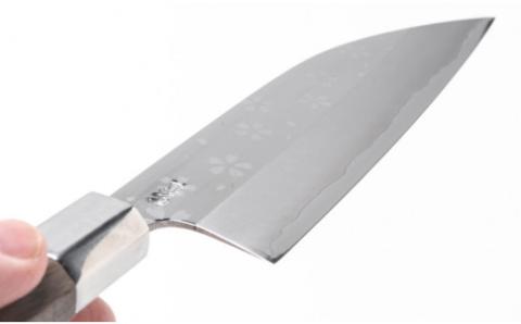 万能舟行包丁　和風柄入り　土佐打刃物 黒鳥（ステンレス製）／Pkt-013