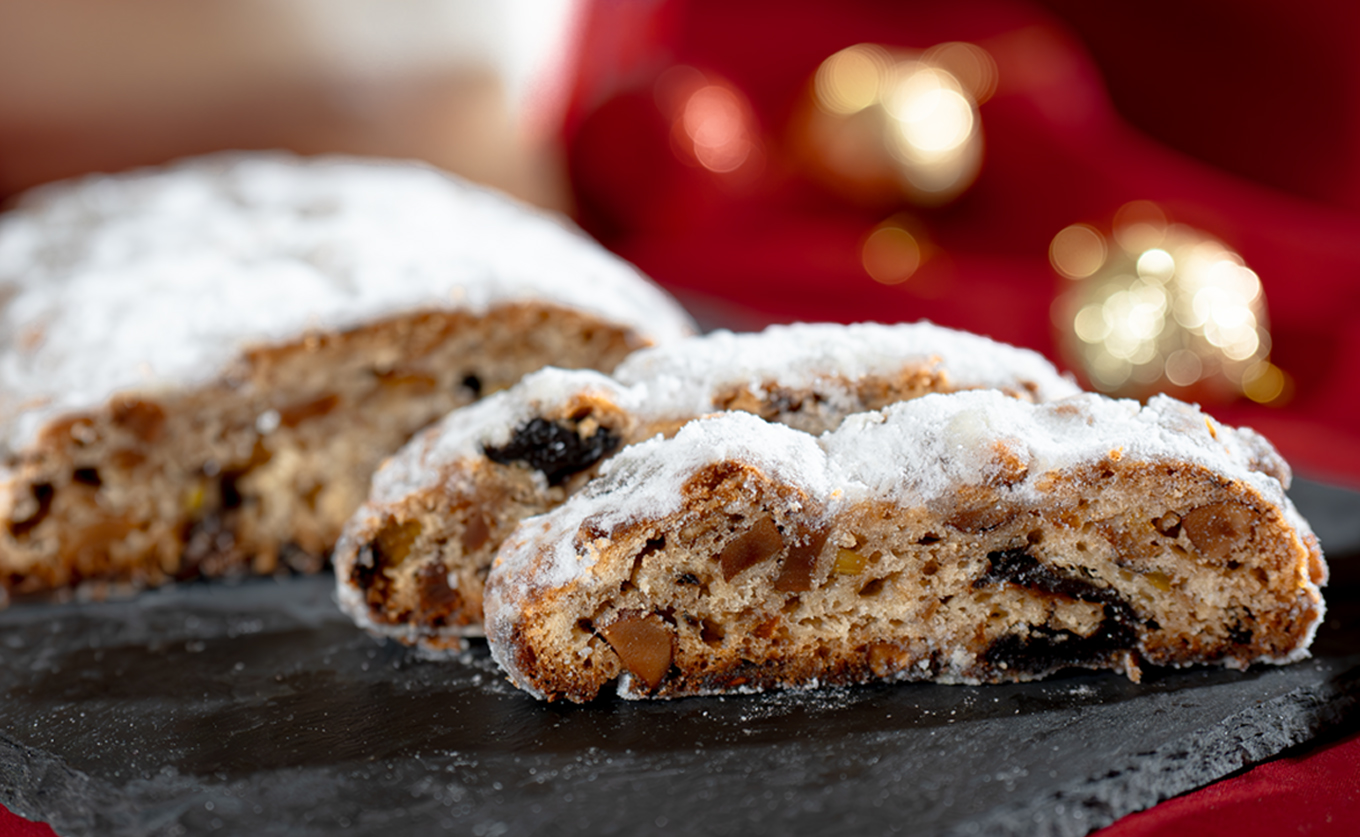 パティシエ特製シュトーレン 1本 350g ドライフルーツ ナッツ たっぷり｜ドイツ 伝統 冬 クリスマス スイーツ ケーキ お菓子 洋菓子 菓子 ギフト デザート Xmas バター 記念日 ラム酒 ワイン おすすめ スウィーツ シュトーレン