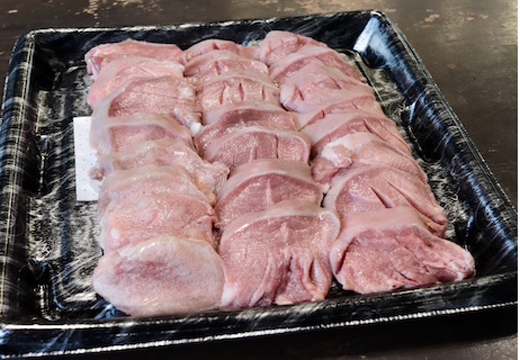 国産 豚肉 豚タン 500g ブランド豚 力豚 厚切りスリット入り｜りきぶた タン 柔らかい 焼肉 焼肉用 BBQ バーベキュー ご当地グルメ 真空パック 冷凍 おつまみ 晩酌 ホルモン お取り寄せ グルメ ギフト 贈答用 高知県 大月町産