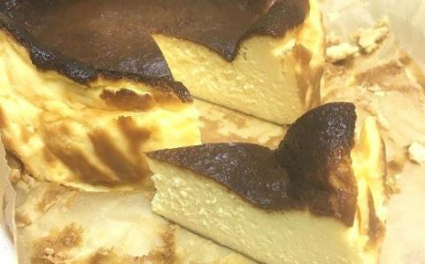 バスクチーズケーキ 土佐ジロー卵 洋菓子 ケーキ スイーツ お菓子 おかし 冷凍 クリスマス 誕生日 ギフト プレゼント 贈り物 贈答用 デザート 焼き菓子 土佐ジロー 卵 バスク チーズケーキ 高知 黒潮町［0976］