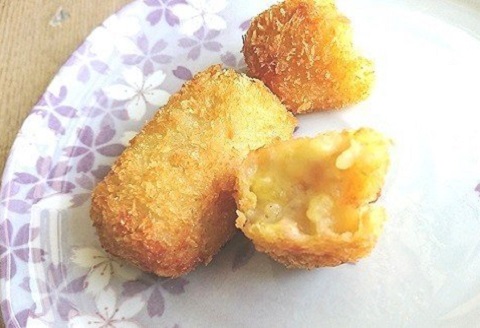 蜷川 さつまいも コロッケ ( 5個×3パック ) サツマイモ ころっけ さつま芋 おかず 惣菜 揚げ物 お惣菜 小分け 簡単調理 冷凍食品 お弁当 弁当 さつまいもコロッケ おやつ ご当地 高知 黒潮町［1005-2］