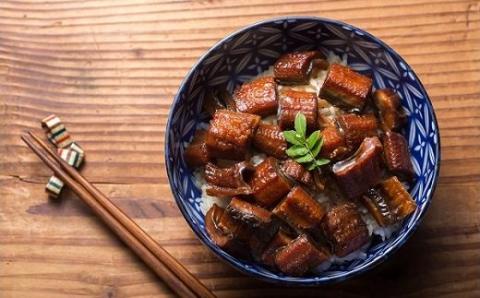 四万十うなぎ 缶詰 詰合せ 2缶 セット うなぎ 鰻 蒲焼 ひつまぶし 山椒 鰻蒲焼 うなぎ蒲焼 うなぎの蒲焼 缶詰め かば焼き 蒲焼き 土用の丑の日 丑の日 贅沢 防災 災害 備蓄 非常食 おかず おつまみ つまみ 簡単調理 時短 プレゼント ギフト 贈り物 贈答用 魚 お魚 魚介類 海鮮 惣菜 ふるさと納税うなぎ ふるさと納税鰻 ふるさと納税缶詰 高知 黒潮町［1295］