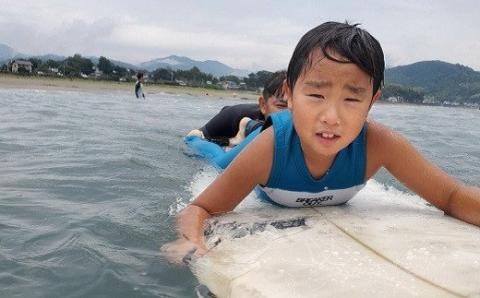 サーフィン 体験 スクール 20回分 体験チケット 体験型 利用券 レジャー 海 ビーチ アウトドア 旅行 観光 マリンスポーツ スポーツ アクティビティ 運動 高知県 黒潮町［1510］