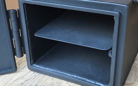 天火 オーブン ピザ窯 フライパン ピザピール 付き ツヨニー アウトドア アウトドアグッズ オーブン キャンプ キャンプ用品 バーベキュー BBQ ピザ キッチン用品 料理 調理器具 高知県 黒潮町［1588-2］