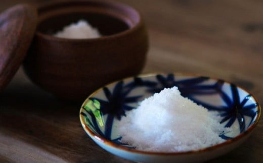 天日海塩 土佐 塩丸 青丸 お試し 30g×2袋 細かい粒 細粒 天日塩 自然塩 海水塩 調味料 塩 小分けセット 青丸塩 下味塩 料理用 塩 丸塩 塩2袋 食卓塩 使いやすい塩 高知 黒潮町 手作り塩 完全天日塩 こだわり塩 塩セット 塩 詰め合わせ  しお [1706]
