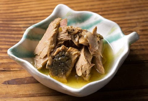 熟成 黒潮 ツナ缶 2種 缶詰 16缶 セット ツナ 缶詰め 詰め合わせ 鰹 かつお カツオ ツナ缶詰 防災 災害 備蓄 非常食 おかず プレゼント ギフト 贈答用 贈り物 お中元 お歳暮 魚 魚介類 魚貝 海鮮 日常食 アレンジ 惣菜 サラダ 副菜 高級 かんづめ オリーブオイル 天日塩 ふるさと納税缶詰 ふるさと納税防災 高知 黒潮町 ［1117］