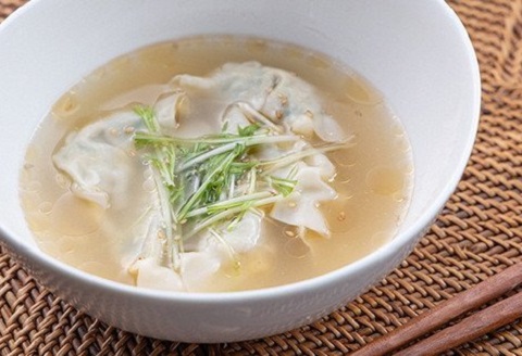 かつお ギョウザ 生姜 入り 3パック セット カツオ ぎょうざ ご当地 鰹 餃子 お惣菜 冷凍食品 おかず 惣菜 おつまみ つまみ 簡単調理 海鮮 魚介類 魚貝 魚 お魚 ショウガ しょうが 徳吉丸 高知 黒潮町［1284-2］