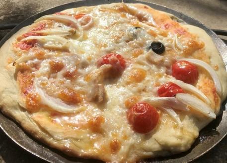 フライパン ピザ チャパティ 用 ツヨニー 調理器具 調理 料理 キッチン用具 キッチン 用品 キャンプ アウトドア 鉄 鉄製 鉄フライパン 高知県 黒潮町［1506-3］