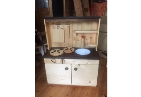 おままごと キッチン カントリー調 木製玩具 おもちゃ 玩具 木製 台所 木 自然 木材 木のおもちゃ セット ギフト 贈答用 プレゼント お祝い 出産祝い 誕生日祝い クリスマス 贈り物 赤ちゃん 子供 子ども 幼児教育 知育 ごっこ遊び おままごとセット 高知 黒潮町［0401-2］