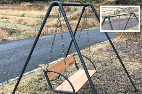 ツヨニー の 家庭用 ブランコ 【2人乗り ブランコ ワイド タイプ 】 アラベスク 飾り［(S)1608-2］