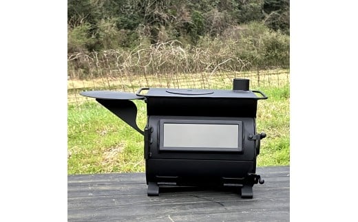ツヨニー ストーブ DAXmini アウトドア 用 オーブン 内蔵型 薪 ストーブ （黒ステンレス煙突・ピザ 用 フライパン 付き）［1628］