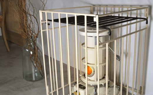 【クラシックアイボリー】 カラーストーブガード Lサイズ （ アラジン ／ トヨトミ ／コロナストーブ 対応 ） ストーブ 石油ストーブ 柵 ストーブ柵 ストーブフェンス フェンス ガード 安全対策用品 コンパクト 折りたたみ