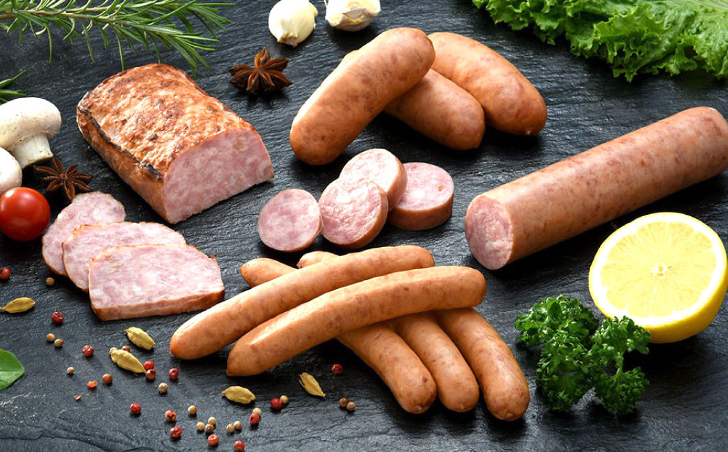 伊藤ハム 「筑紫彩工房」 詰め合わせ 4種 8本 セット (ポークウインナー/ポークフランク/ポークソーセージ/ミートローフ)