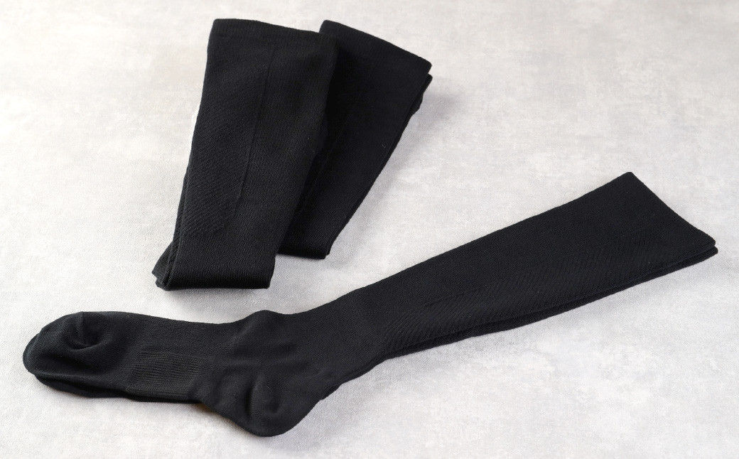 【24-27cm】着圧 先丸 ハイソックス Mサイズ 2足組 (ブラック) 靴下 足のむくみや立ち仕事に最適！