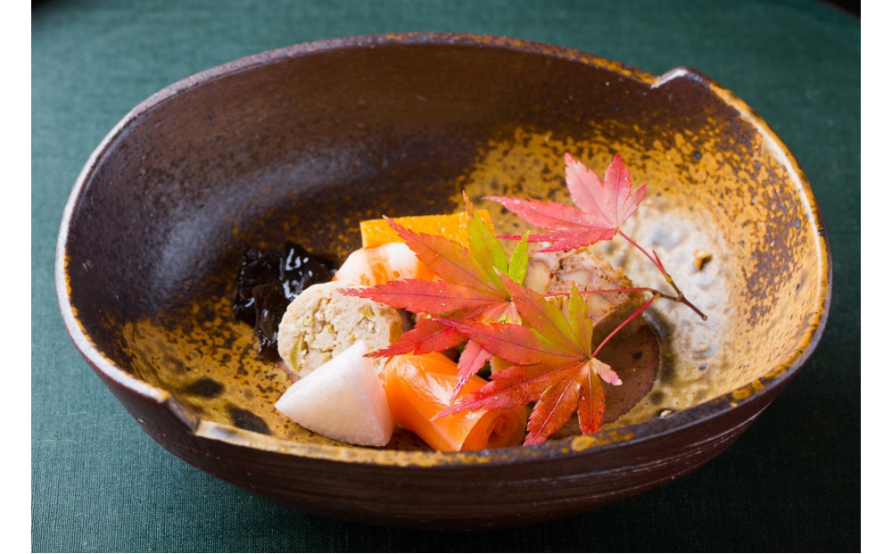 福岡市の懐石料理店　味竹林ディナーお食事券2名様