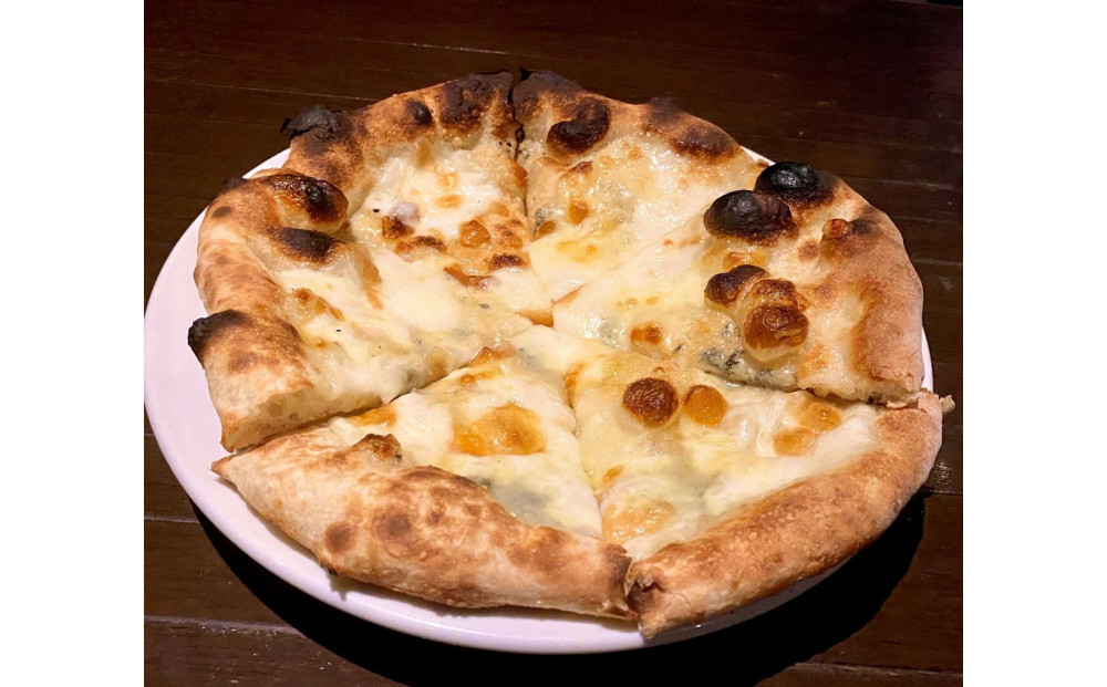 福岡イルコルティーレの自家製ピッツァ４種類５枚セット