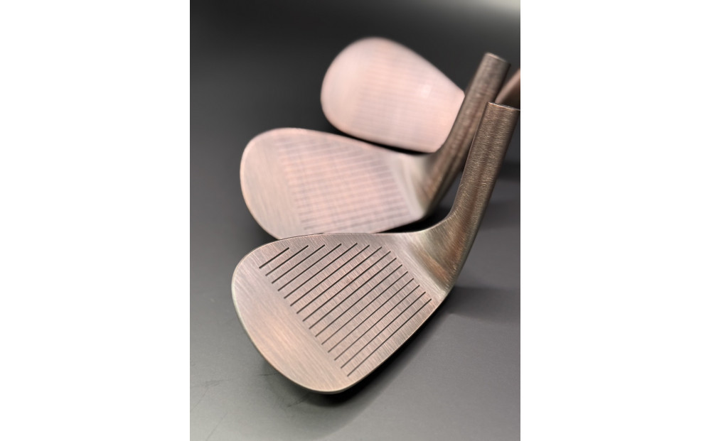 【福岡市】女性クラフトマンの阿比留俊子　設計・デザイン　Abi Wedge 銅燻し56°　N.S.PRO MODUS3 WEDGE 105