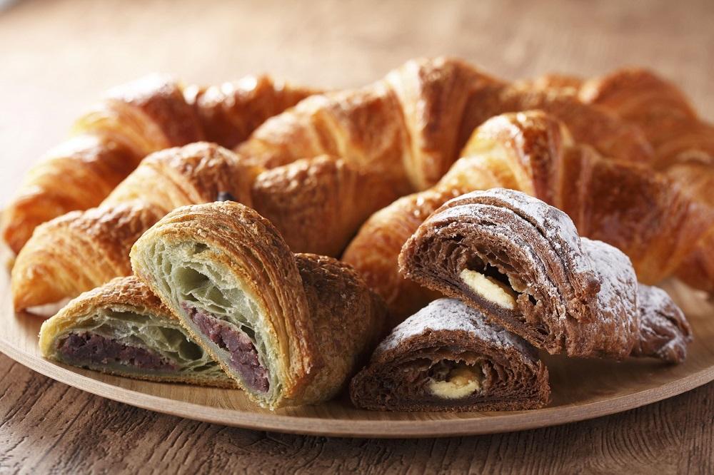 博多【三日月屋】天然酵母で作ったクロワッサン12個（定番商品全12種類）