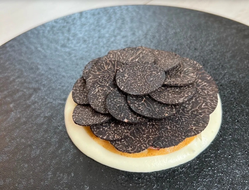 【レストランKOGISHI】お食事券6万円分（福岡市）