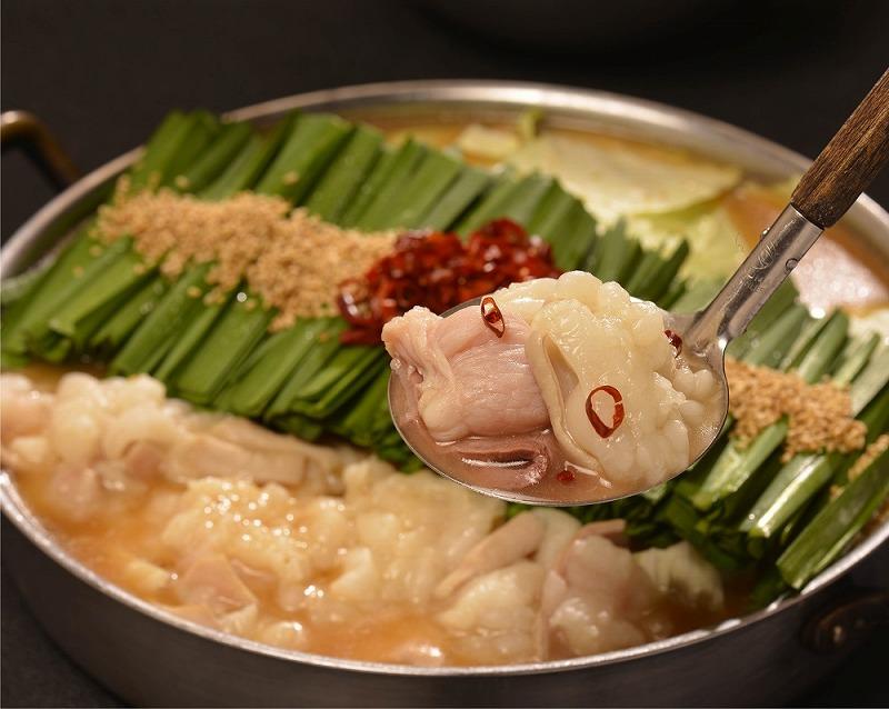 【もつ鍋専門店 笑楽】和牛もつ鍋セット4～5人前しょうゆ味（柚子胡椒付き）